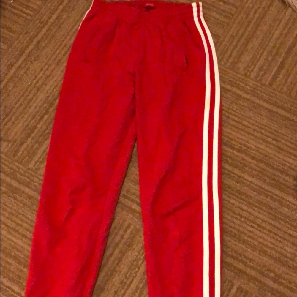 Only worn a couple of times, still fuzzy on inside